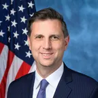 Seth Magaziner portrait