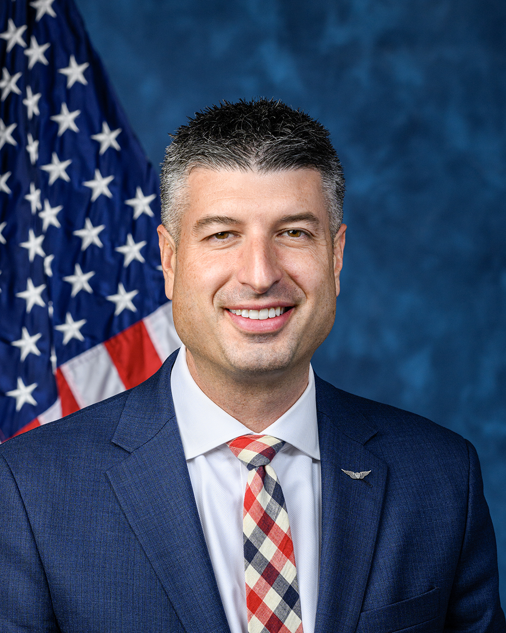 Tom Barrett portrait