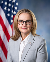 Madeleine Dean portrait