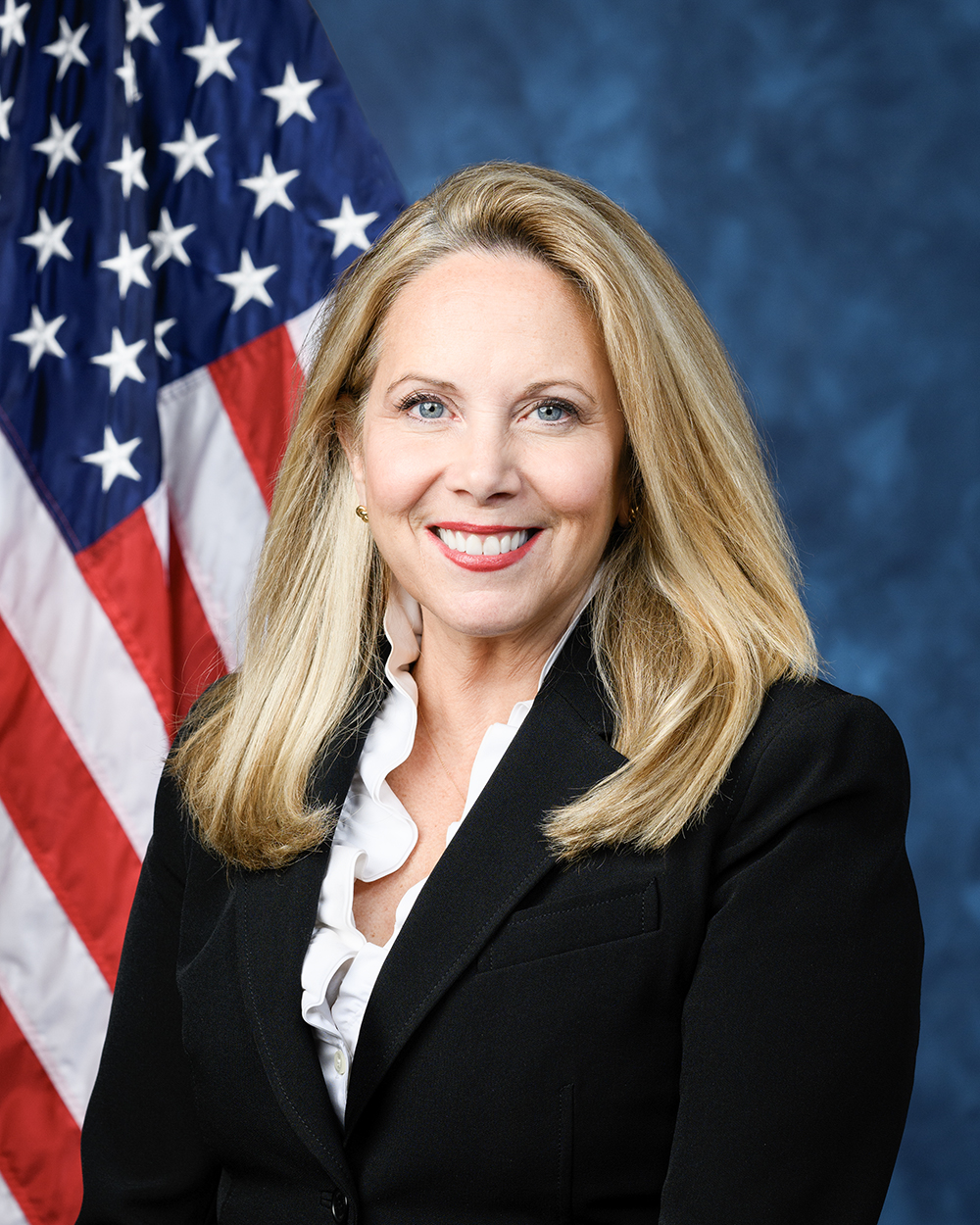 Laura Gillen portrait