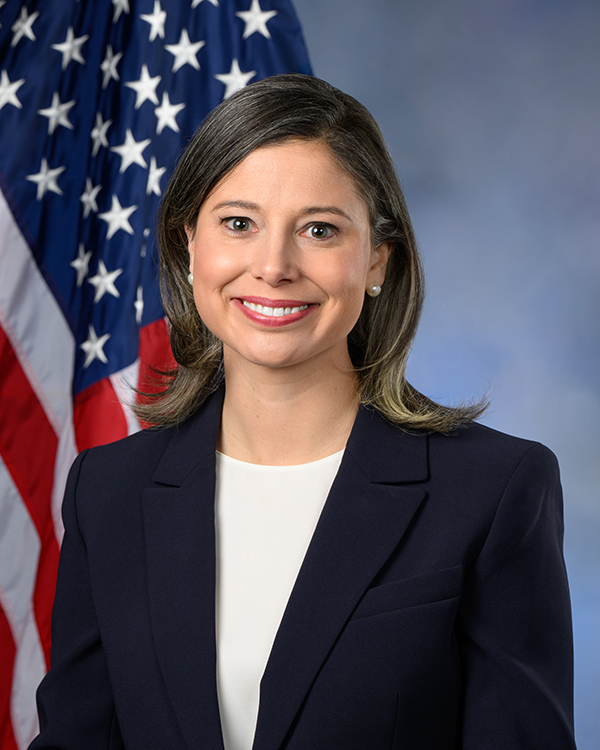 Maggie Goodlander portrait